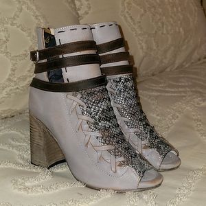 Freebird eagle bootie